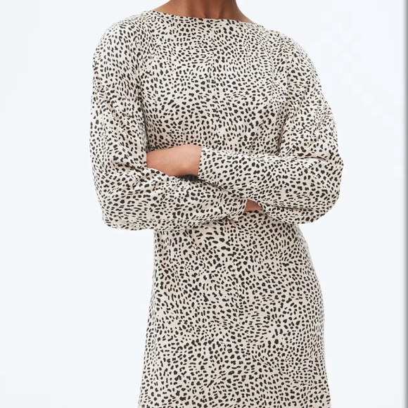 H&M Cream Sheath Dress with Cuffed Long Sleeves BOAT-NECK DRESS - Picture 5 of 10